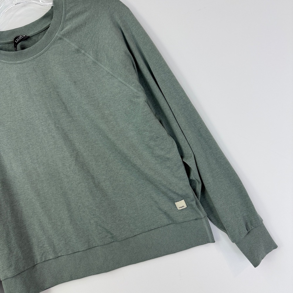 Vuori Halo Modern Crew Pullover Women Size S Sage Green Heather VW241 Sweatshirt - Picture 2 of 9